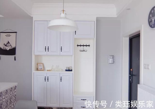 客餐厅|老婆坚持在沙发背后“打矮柜”，挤出小书房！聪明极了，晒晒全屋