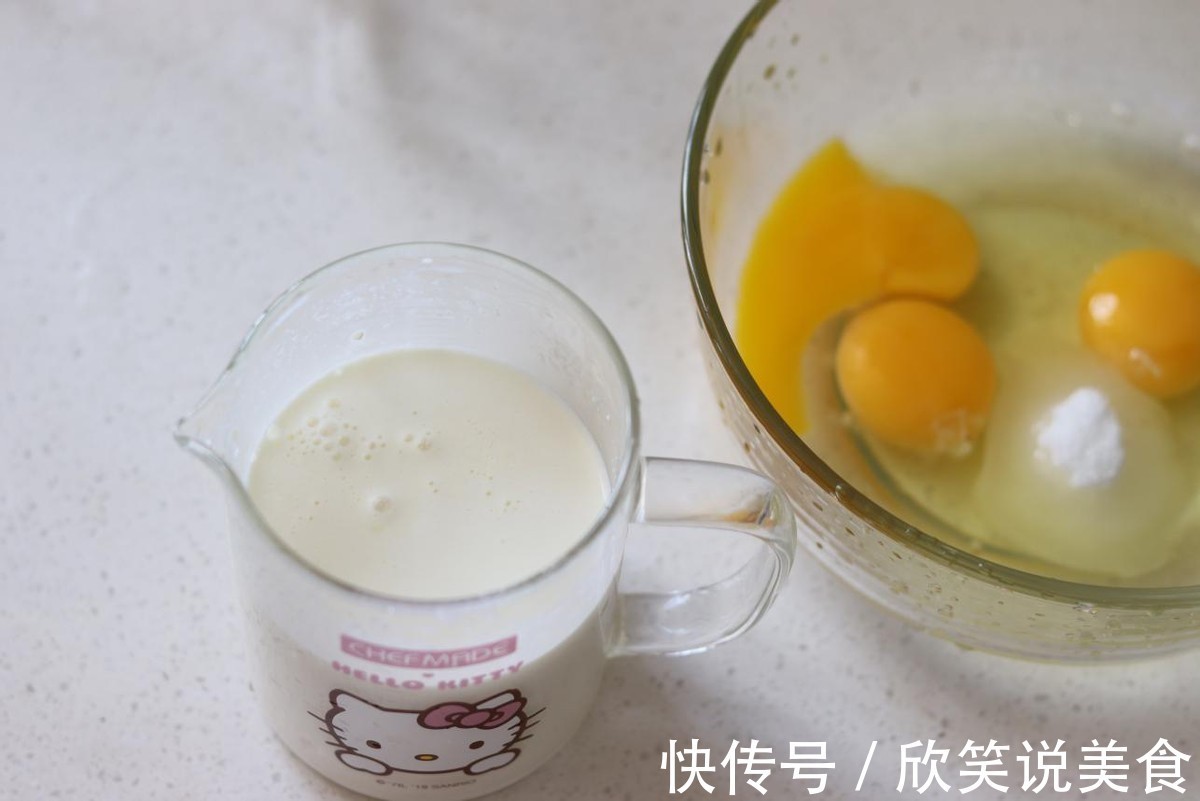 外表焦黄色泽诱人,软嫩有弹性的布丁入口即化,真好吃