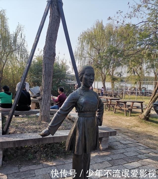 阿庆嫂寻找原型热,引起当年知情人士反感,警示正确对待艺术创作