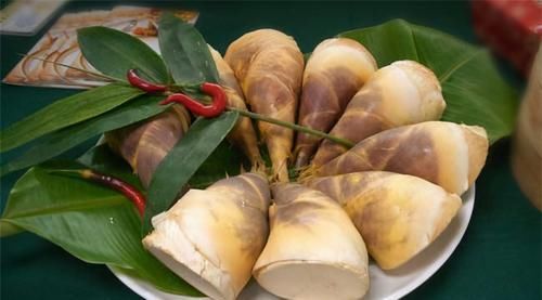 女性到了中年常吃三种食物，清热排毒，降压降脂，血管更通畅