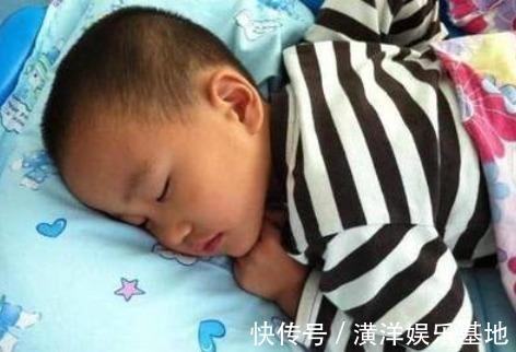 积食|6岁男孩2年没长个,只因爱吃这种饭,儿科医生:很多家长都在喂