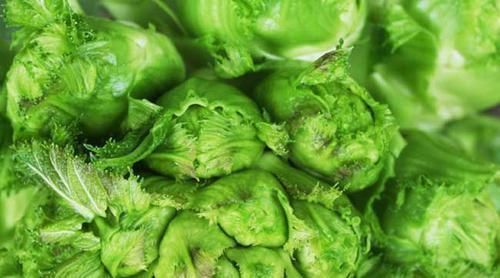 清肠|人到中年想长寿,多吃3种蔬菜,降压减脂,排毒清肠,早吃早好