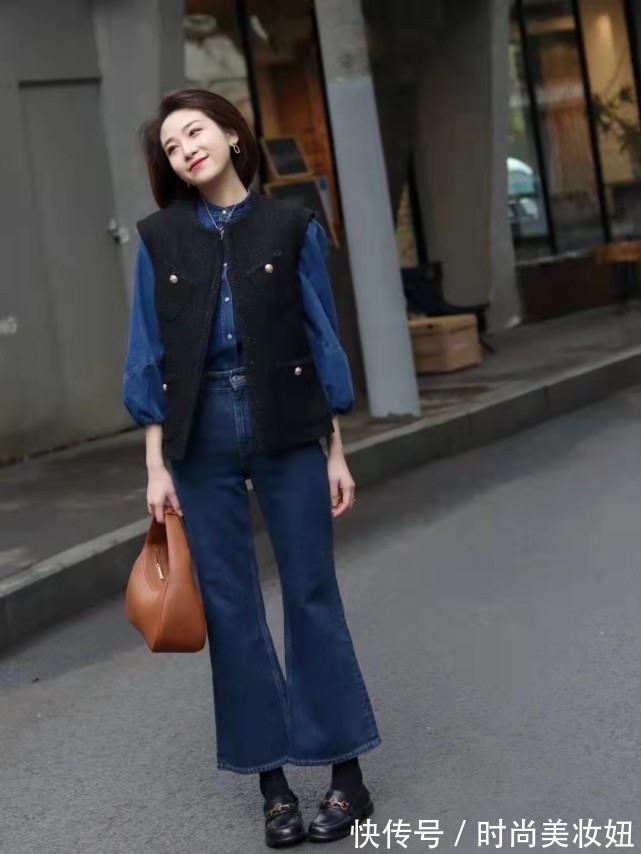 牛仔 平平无奇的“牛仔衬衫”,用这4种搭配技巧,洋气又显气质