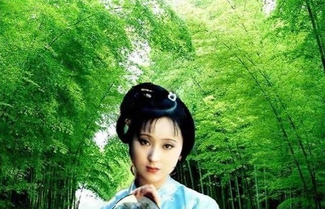 薛宝钗|为嫁给宝玉,薛宝钗帮林黛玉养成一个坏习惯,最终让黛玉为此丧命