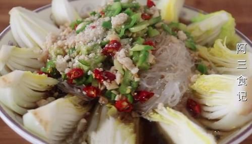 白菜别再炖了，教你秘制新做法，实在太香了，出锅2分钟就扫光