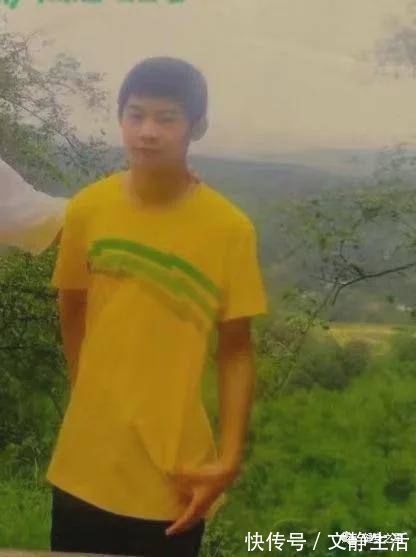 学生时代|22岁“小鲜肉”脱衣秀身材，白巧克力腹肌有点可！