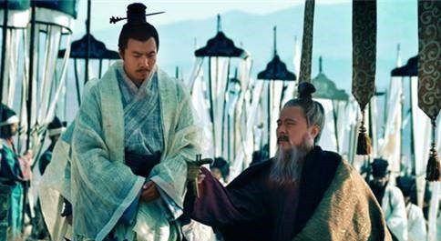 徐州牧|刘备痛失的大谋士，最终在魏朝做了宰相，不是徐庶，此人是谁