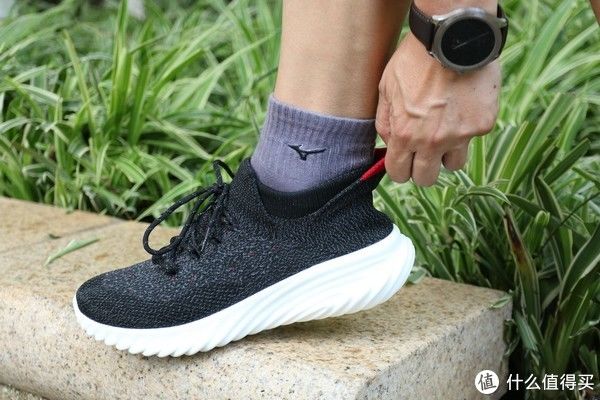 运动版|运动侠们少不了的FREETIE 袜套健步鞋2路跑评测