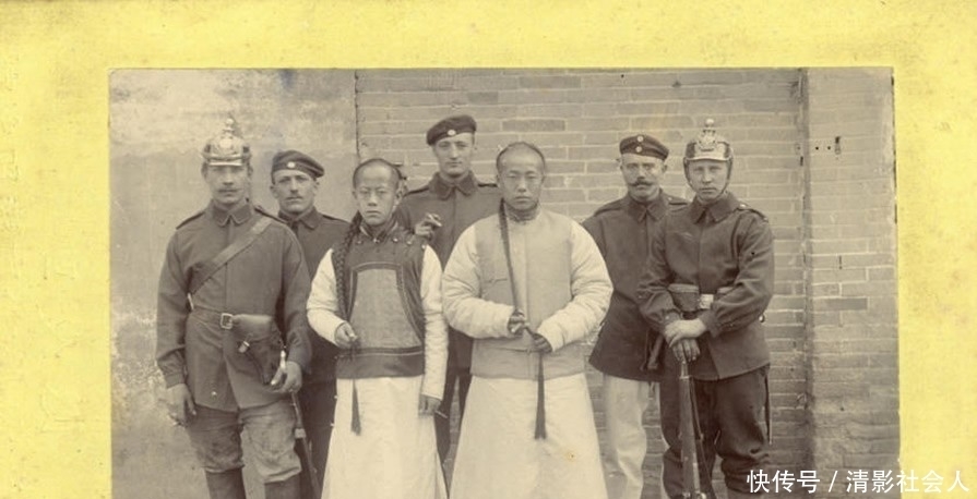 拆除|八国联军侵华之后,学生考场被拆除,慈禧太后带着爱犬拍照!