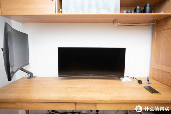 桌面空间|拒绝呆板,我也谈一谈,如何打造灵活多变又舒适安逸的桌面空间