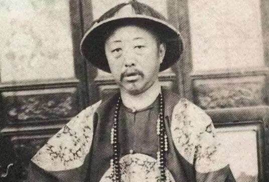 军费|到底是谁挪用了北洋舰队军费?翁同龢只是刁难,罪魁祸首另有其人