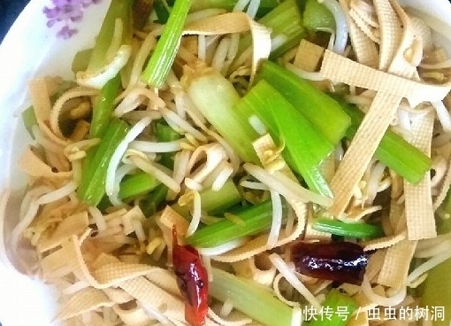 女性常吃此菜,黑眼圈没有了,皱纹消失了,小肚腩不见了