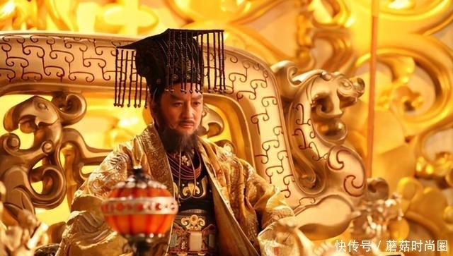 干呕|皇帝看见他忍不住干呕，只因其外貌太丑，相士却道：此人有龙相