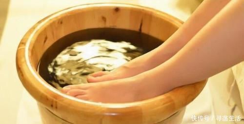 老人|长寿的老人有这五种习惯,老人尽早学起来,也能长寿!