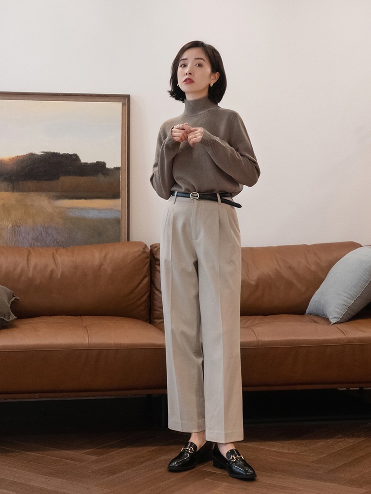 西装裤 终于不流行牛仔裤了,这条“西装裤”才是时髦精宠儿,百搭还显瘦