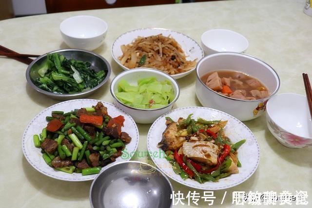 闺蜜|回婆家4天，每餐不一样，发个朋友圈，闺蜜：怪不得放假也不长肉