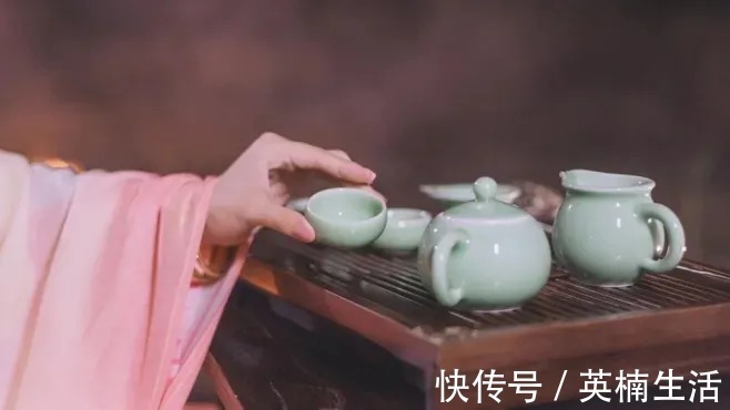 西洲|诗词鉴赏丨中国最美的十大名诗,一生至少要读一次