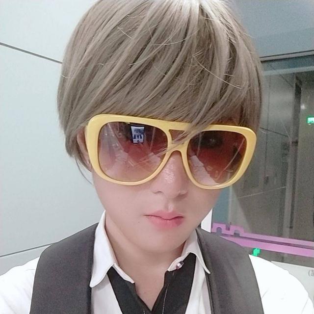 那英|著名导演公开警告那英你不该请肖战吃火锅，你从来没有帮助过他