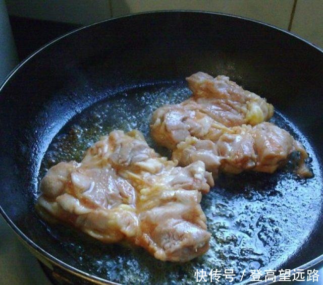 脆皮椒麻鸡,皮脆肉滑,香辣过瘾