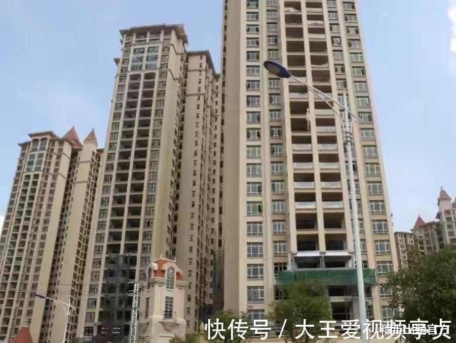 上班族们|上班族们要格外注意了!本月公积金将迎来调整,这3种情况可提取