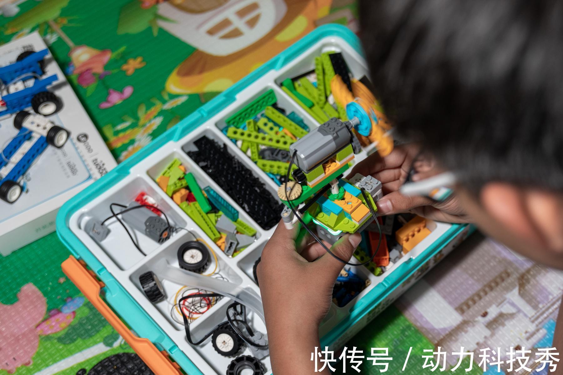 编程教育|别让孩子输在起跑线上,Lecoo编程机器人大礼包纵评
