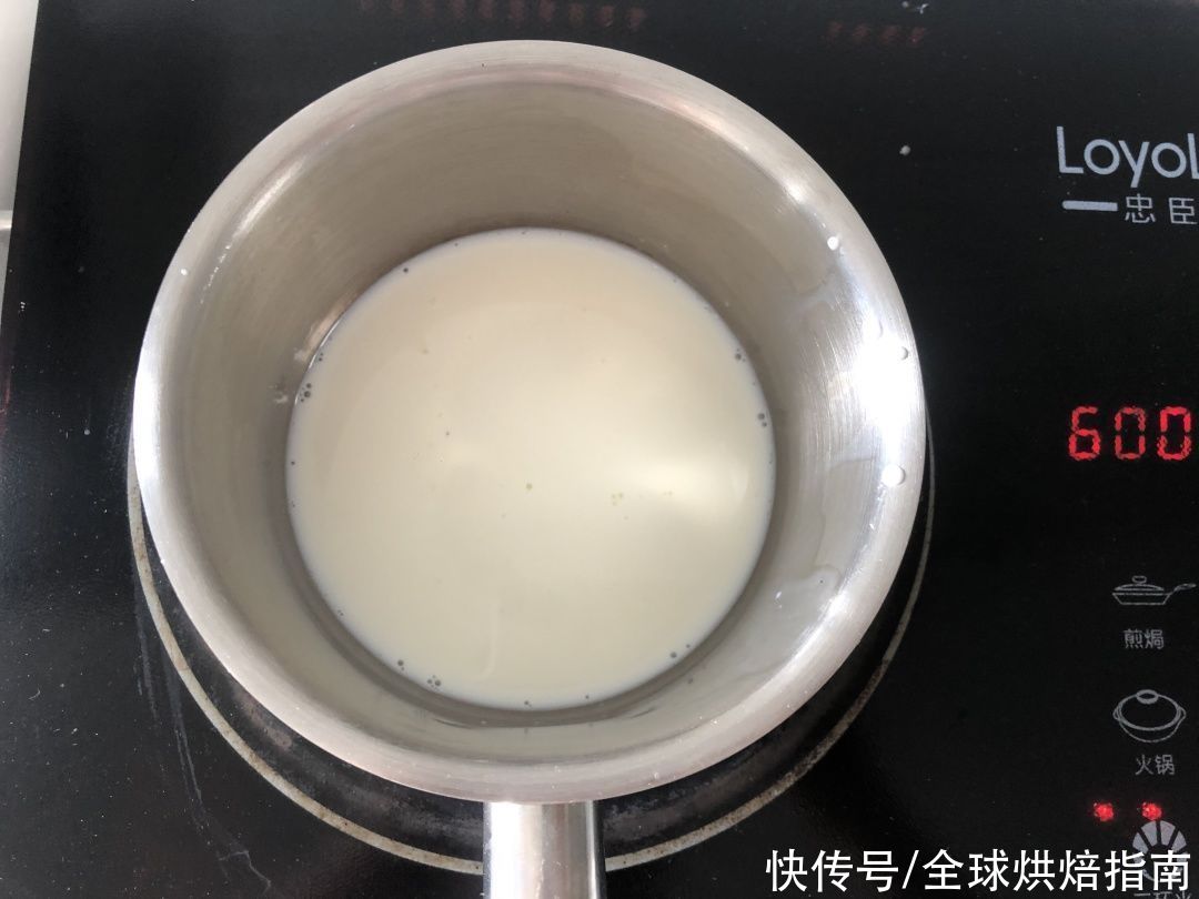 爆棚|整粒无花果切块蛋糕，让夏日甜蜜爆棚