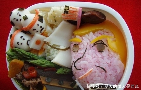 妈妈把偶像放进美食,来改善孩子的食欲!母亲:既营养又美观