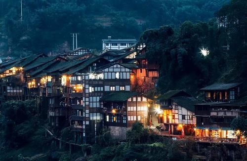 老年|别只知道西塘乌镇，国内这20个小众且原始的古镇一样值得去