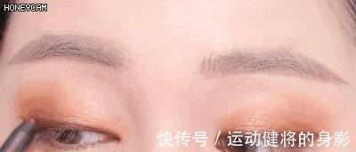 女孩|因为金靖,我对单眼皮女孩上头了