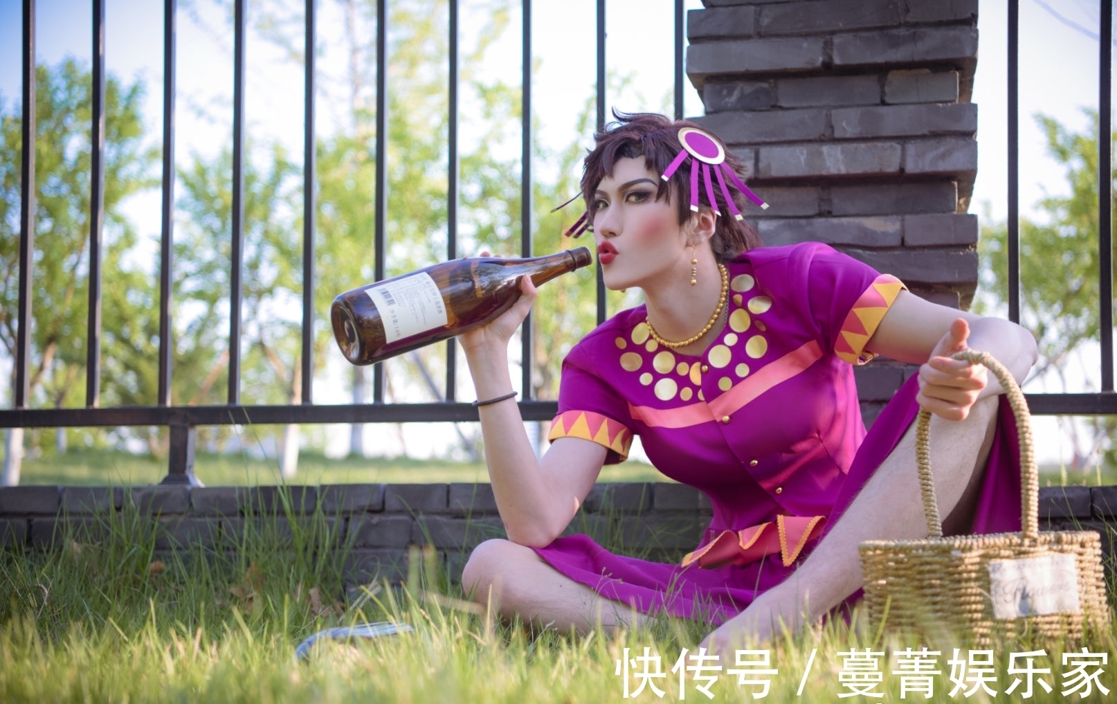 cos|JOJO“龙舌兰姑娘”登场,大佬cos最高境界,已经分辨不出性别了