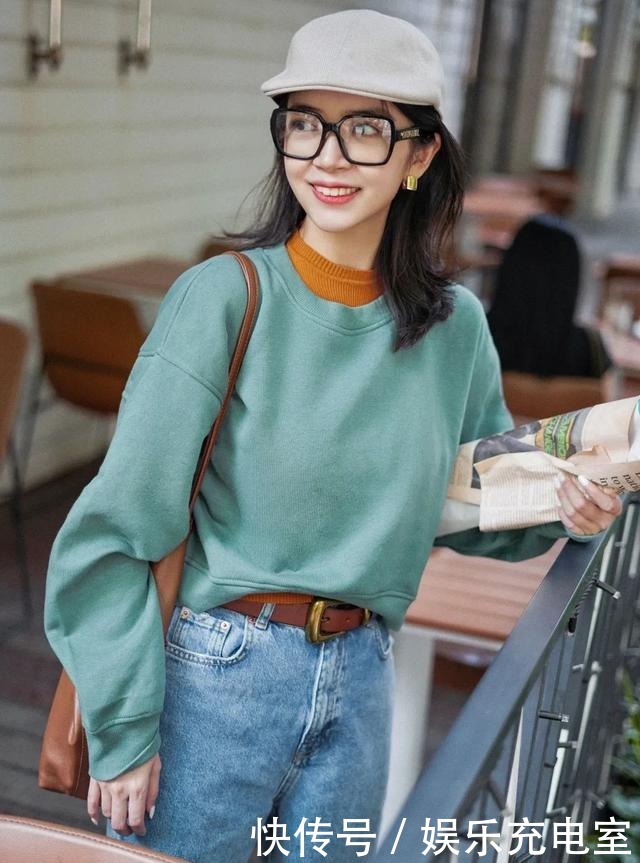 高领|叠穿别再“白衬衫+高领衫”,太土!试试这些新穿法,时髦又保暖