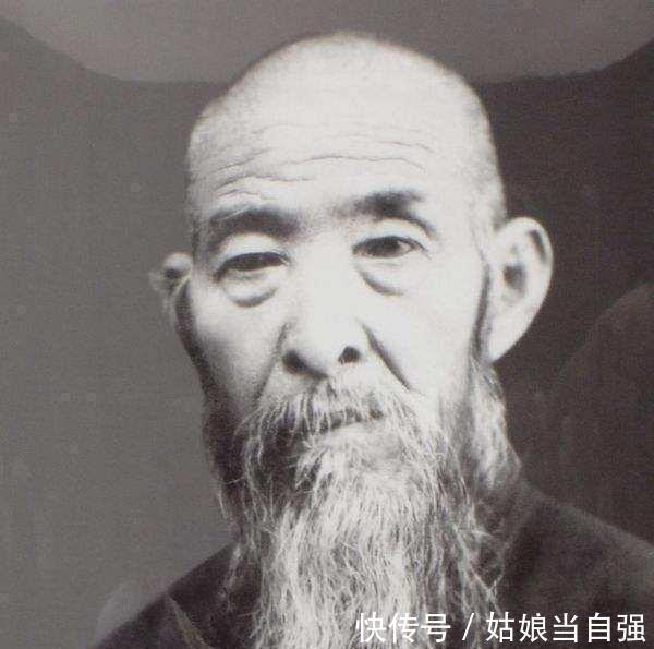 程延华$他的武功近百年来无人可及,却因徒孙们的过度吹捧而“身败名裂”