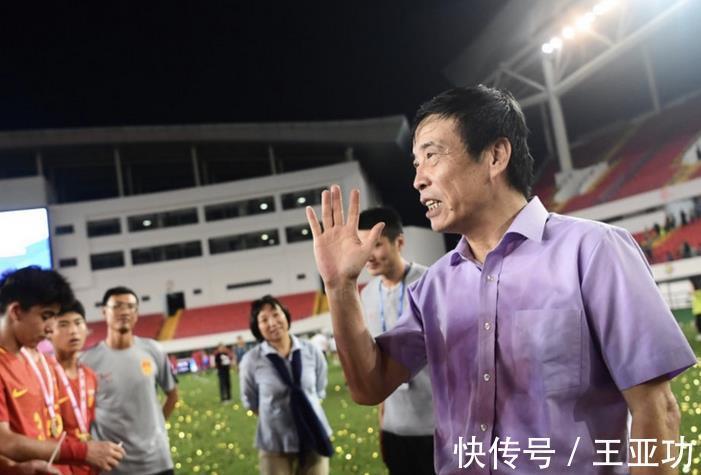 足协|李铁或面临下课!被足协主席陈戌源约谈,水庆霞或成最大助攻
