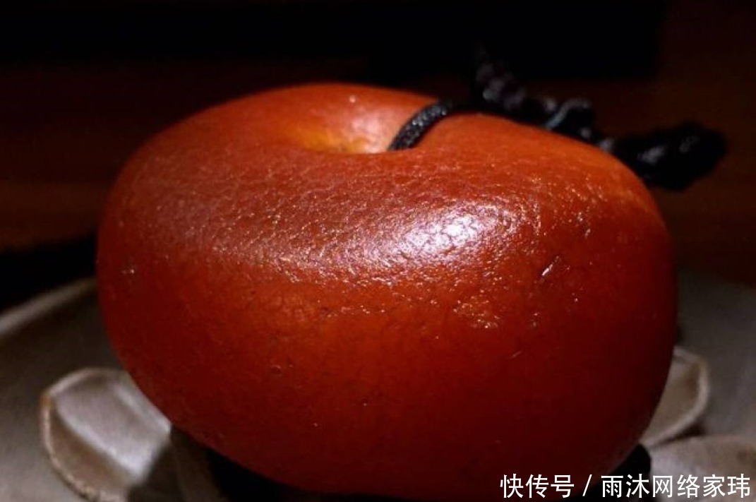 蜜蜡|收藏蜜蜡怎么选?想收藏琥珀蜜蜡的快来看看