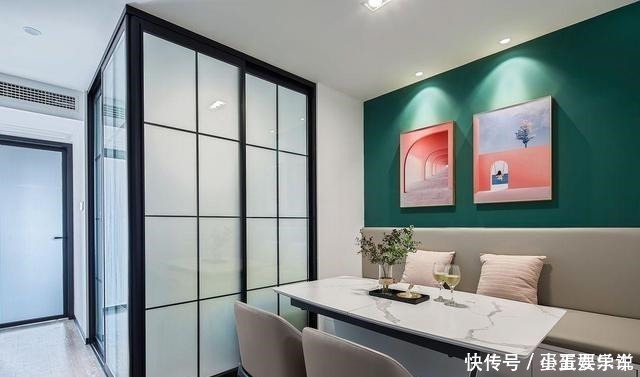 玻璃门|套内35㎡,空间丝毫不浪费!挤出两房一厅,卫生间分离式设计!