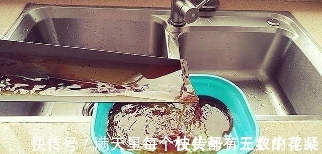 此种“液体”黏糊糊,家家都倒掉,殊不知用来养花,却是“宝”