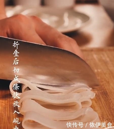 调料|为啥在家做凉皮没外面好吃?学会这几种调料,开凉皮店都没问题!