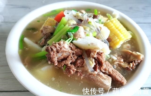 肉汤|老两口的晚餐只有一个菜,简单省事,网友:天天都想吃这样一个菜