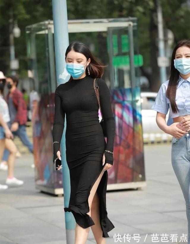 时尚 迷人时尚的服饰展现出女性魅力,舒适个性,优雅大方