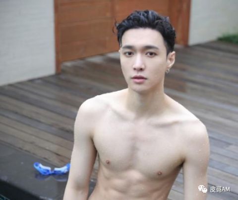 楊紫|楊紫與張藝興也太甜了吧！他們會在一起嗎？