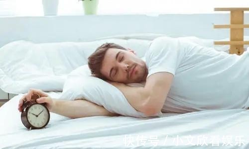 睡眠质量|不吃晚饭,除了变瘦外,还会得到什么?医生来告诉你答案
