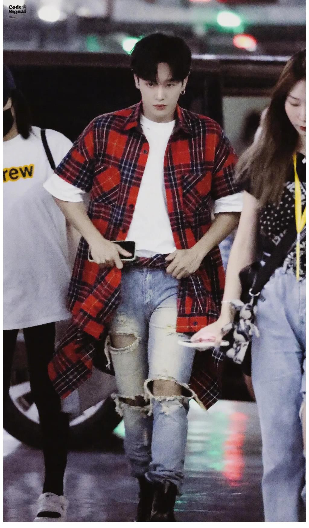 宋亚轩|邱莹莹x樊胜美同框！杨紫蒋欣同框录节目，“爷青回”场面好经典