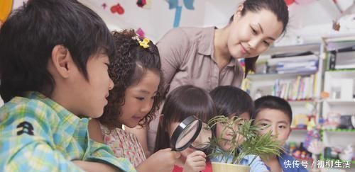 熊孩子被老师罚写名字100遍,孩子面不改色,同学先看看他叫啥