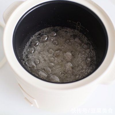 电饭煲|快手简单的蜂窝糖卡美罗「电饭煲版本」