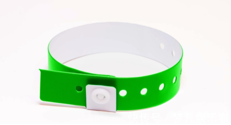 颜色|产妇手环“颜色不同”代表什么?女性应该了解,绿色最吃香