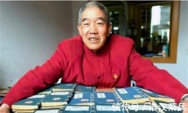 四大名著@一山西老农苦练书法50年,8年抄完四大名著,却被讽刺毫无意义