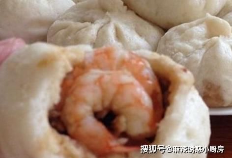 一个月|四种包子，给你10万选一种吃一个月，你怎么选？网友：妥妥的第三