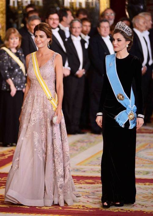 现场|阿根廷第一夫人同框西班牙王后,堪称欧洲王室比美现场,太难选了