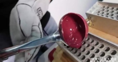 200支口红，混合起来是什么色号？网友：颜色也太美了吧