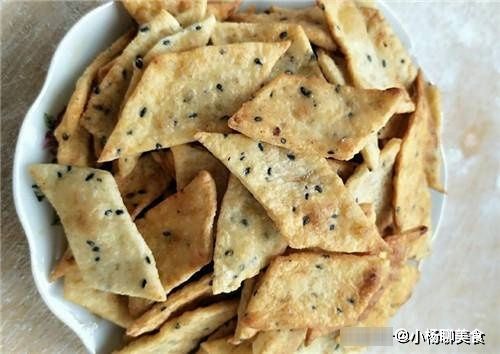 它是“米中黄金”，加上淀粉往锅里煎，是孩子最爱吃的零食！